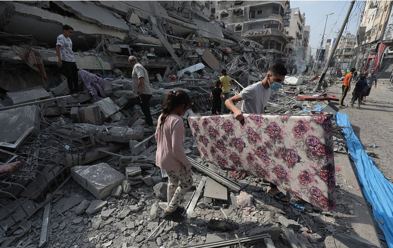 The pigeon and the socks