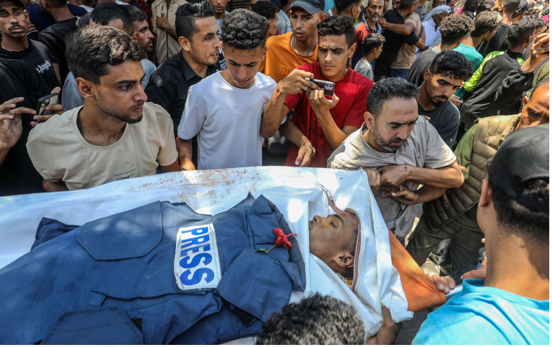 As press freedom groups decry latest 'murder' of journalists by Israel, fury grows over impunity