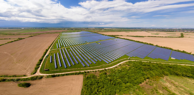 Australia needs much more solar and wind power, but where are the best sites? We mapped them all