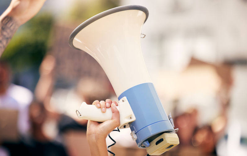 Julian Assange: hung by the thread of ignorance