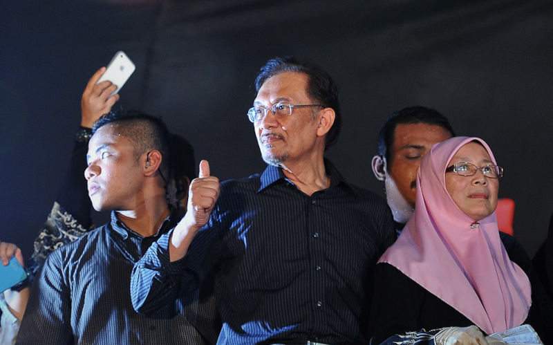 Anwar new PM – but how long will new Malaysian Government survive?