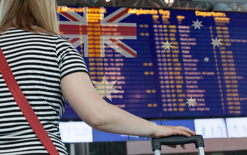 Net movement of Australian Citizens reverses in 2023-24