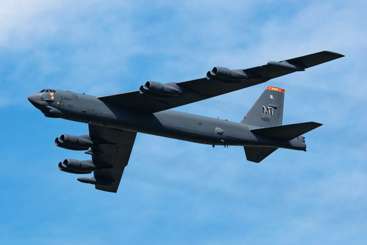 Nuclear-capable B-52H Stratofortress bombers: a visual guide to identification