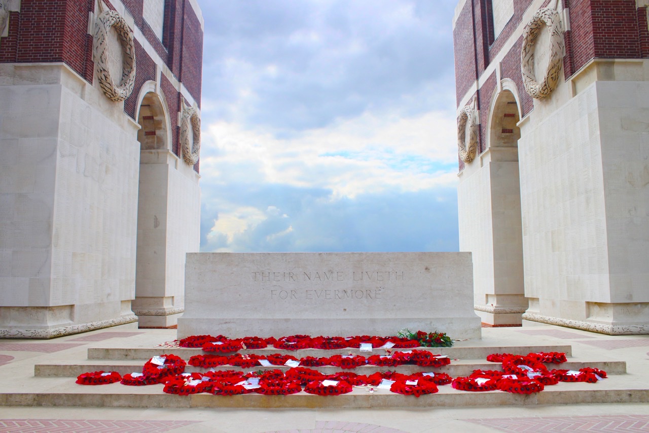 Anzac and Australasia: war and democracy in our national museums