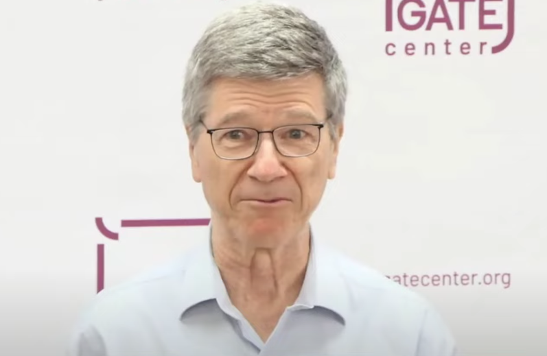 Jeffrey Sachs speaks: The perilous situation after COVID-19, the war in Ukraine and the end of US leadership