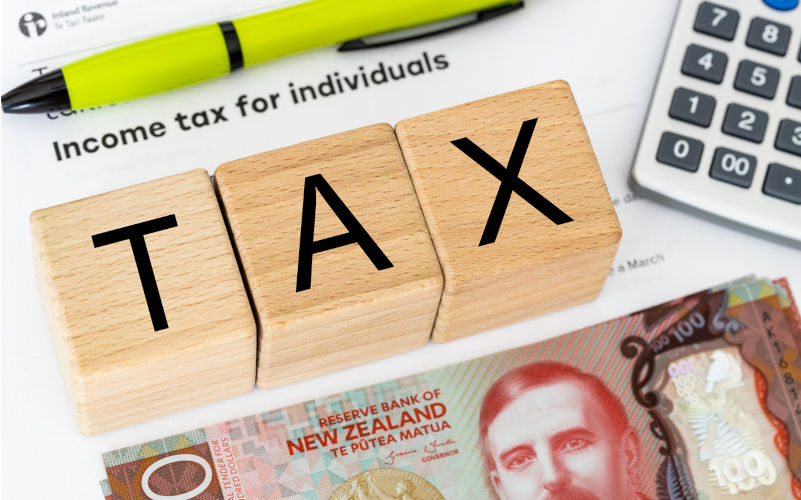 New Zealand’s centre-right coalition gives with one hand, takes with the other