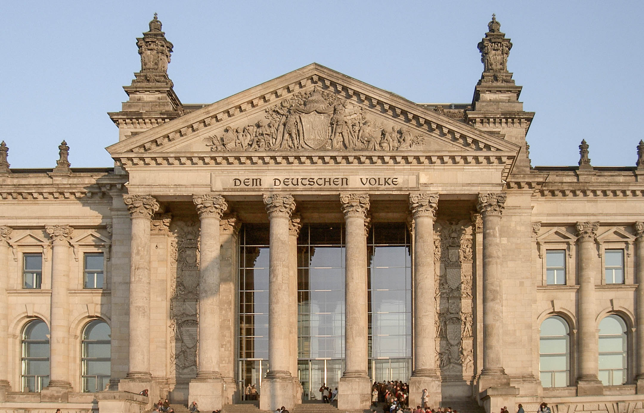 Saturday’s good reading and listening for the weekend