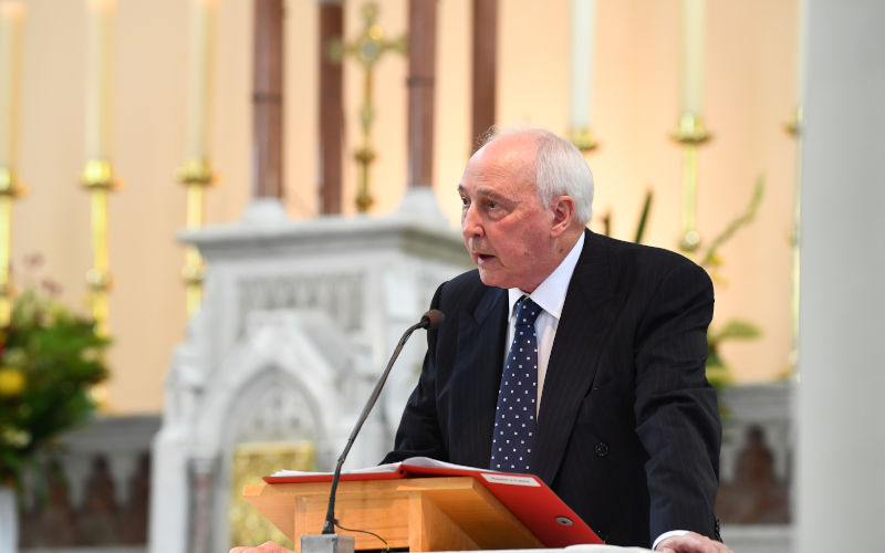 Bill Hayden warned that becoming a US supplicant carried unacceptable risks