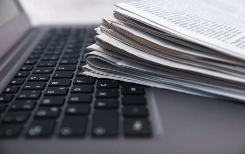 Harvard China academic takes on the Economist