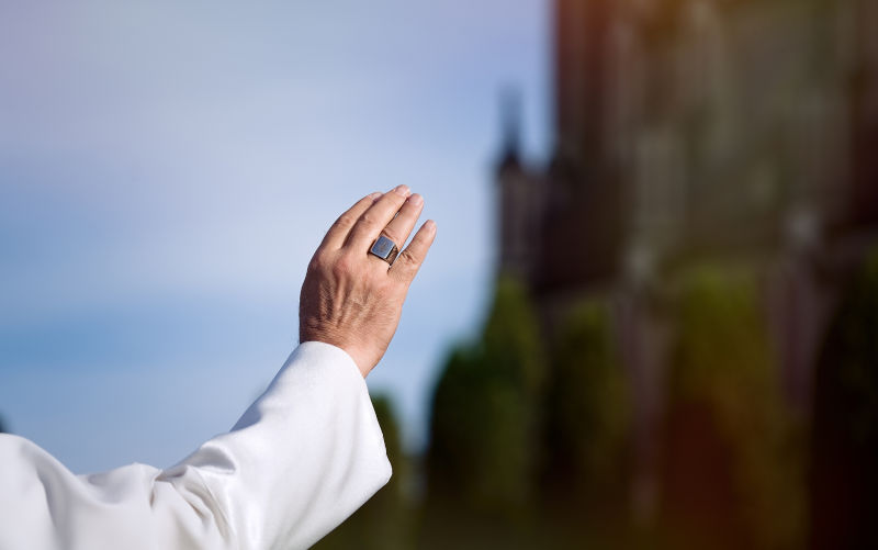 Pope decries arms industry profits for pulling 'puppet strings of war'