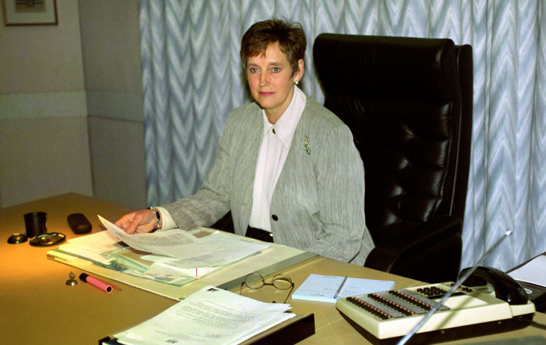 Spy novelist Stella Rimington, the first female head of MI5, was a ‘true trailblazer’