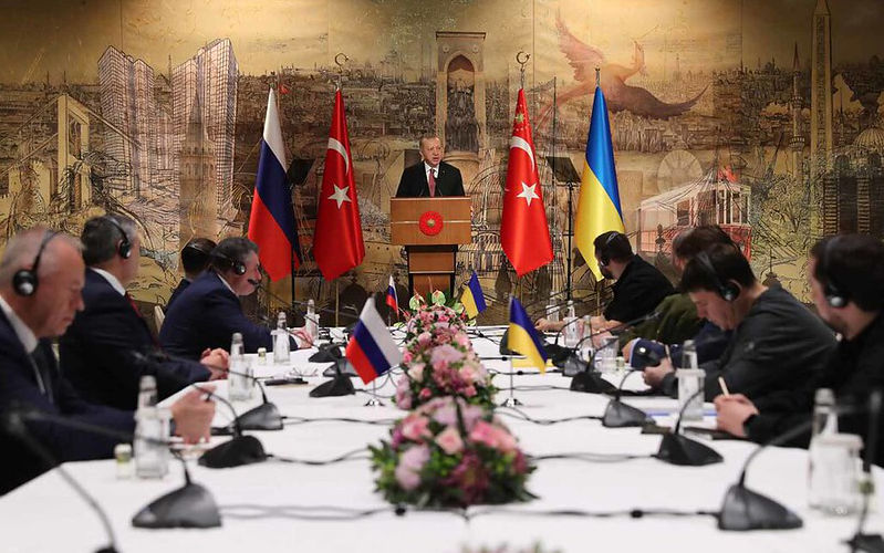 Vladimir Putin made a terrible mistake, and his concessions on Ukraine are a sign of his weakened position