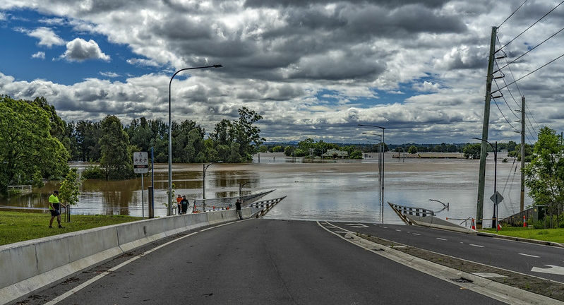 Raising Warragamba Dam is not the best flood mitigation strategy, Premier
