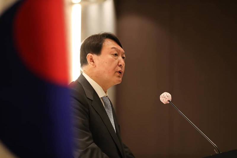 Asian Media - New South Korea president closer to U.S., Japan