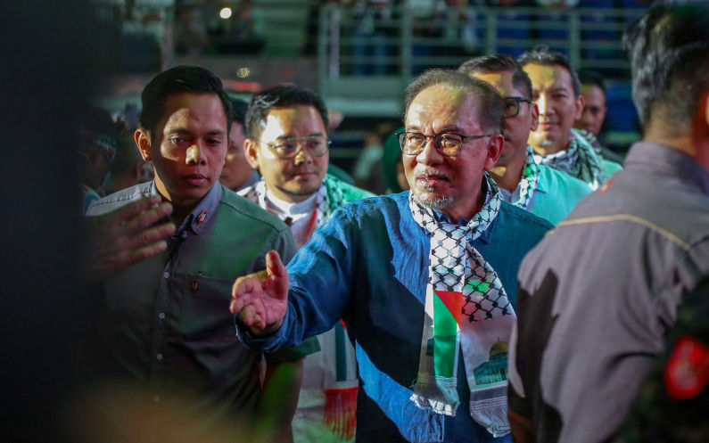 Anwar stands his ground on foreign policy – Asian Media Report