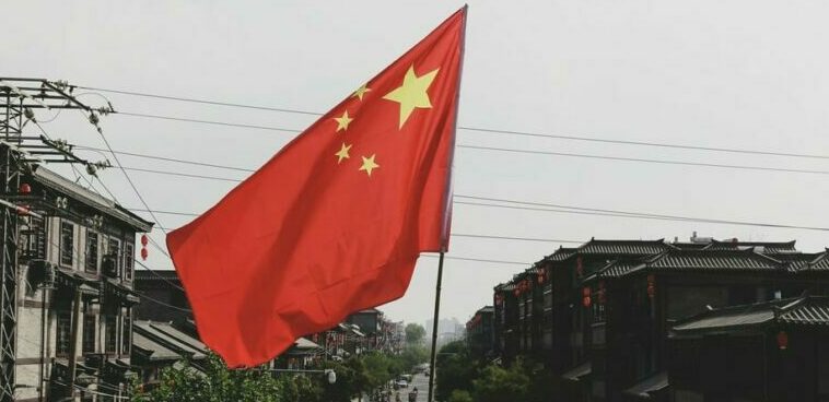 Between watch dog and guard dog: the China threat and the Australian media