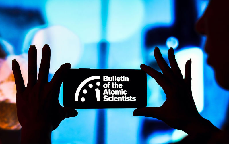 A memo to Albo on nuclear weapons