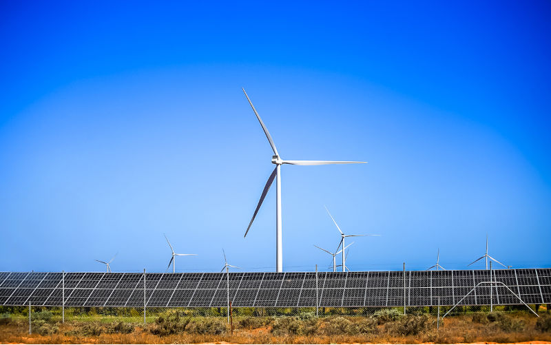 Dutton blames renewables for rising power prices, but bills would be much higher without them