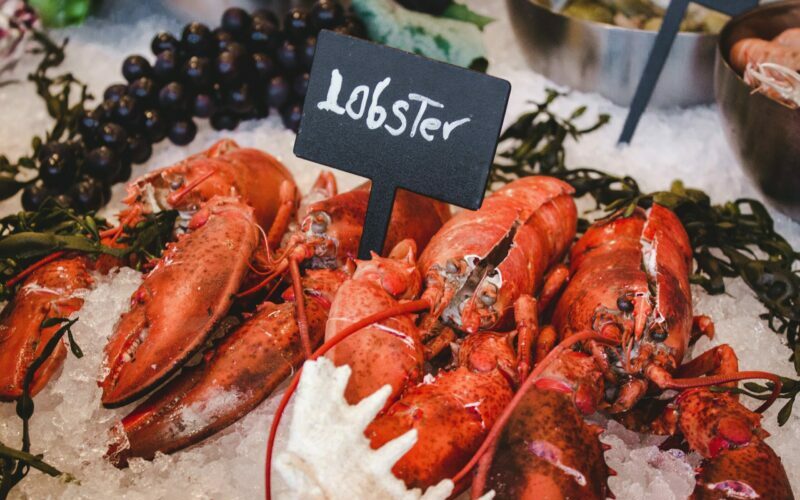 Australian export lobsters are  a magnet for Triads in Hong Kong