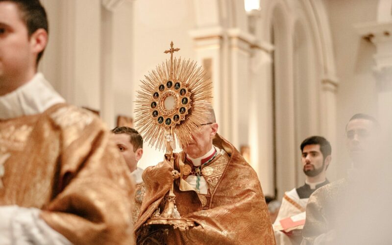 The good life: a priest's 10 commandments for the Catholic Church